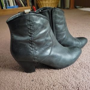 Dingo Leather Boots